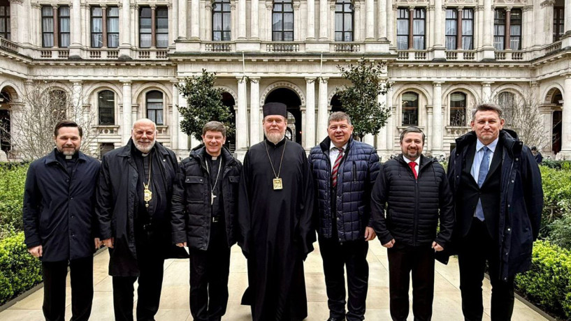 UCCRO delegation holds meetings in London
