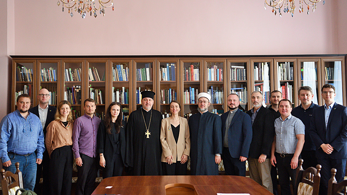 Razom US foundation will cooperate with Ukrainian religious leaders on humanitarian issues